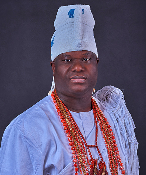 HIM, Oba Adeyeye E. Ogunwusi 3